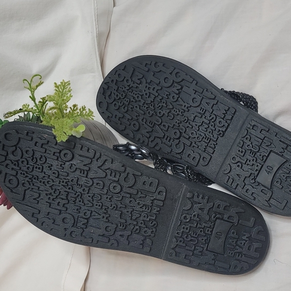 ANG made in Korea beaded flat sandals, NWOB sz 40 EU, size 7 US - Picture 4 of 5